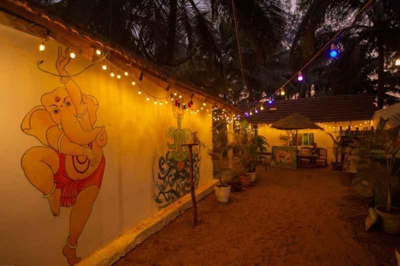 Kranti Yoga Tradition - Beach Resort Patnem Beach Exterior photo